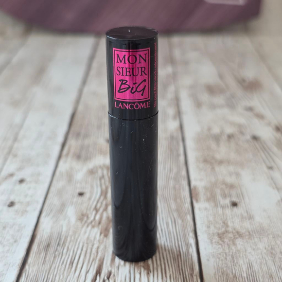 Lancome mini Mascara Black 2 ml - Picture 1 of 2
